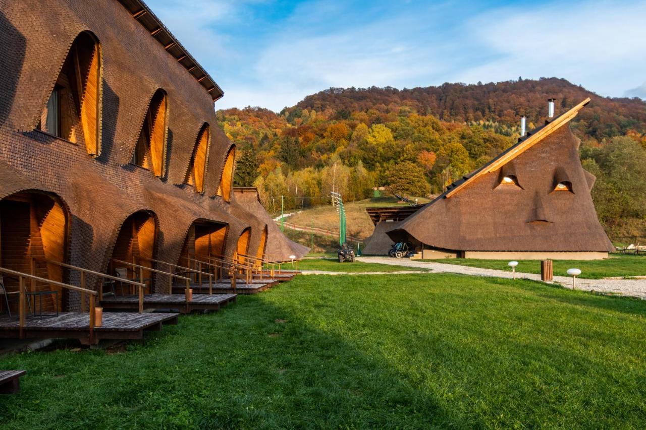 Cuibul De Lemn Hotel Rîşnov Exterior foto